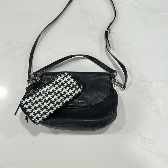 Michael Kors Handbags - Michael Kors Black Shoulder Purse with Black and White Wallet
